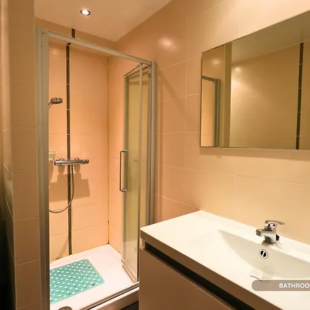 Le Zenith - Sejour En Famille - 5min A Pied - 100m Lippenslaan - Garage Prive Gratuit - Equipements Bebe